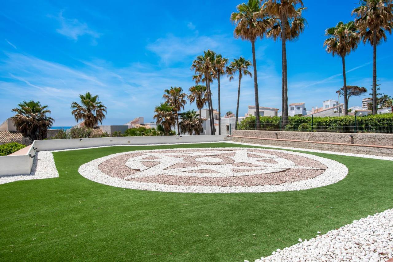 Frontline Beach Apartment Miraflores Sitio de Calahonda المظهر الخارجي الصورة