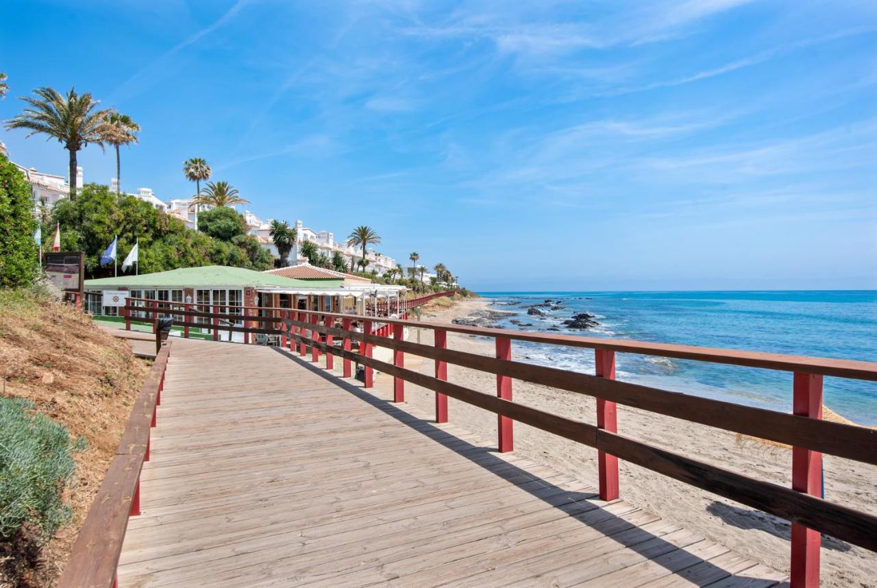 Frontline Beach Apartment Miraflores Sitio de Calahonda المظهر الخارجي الصورة