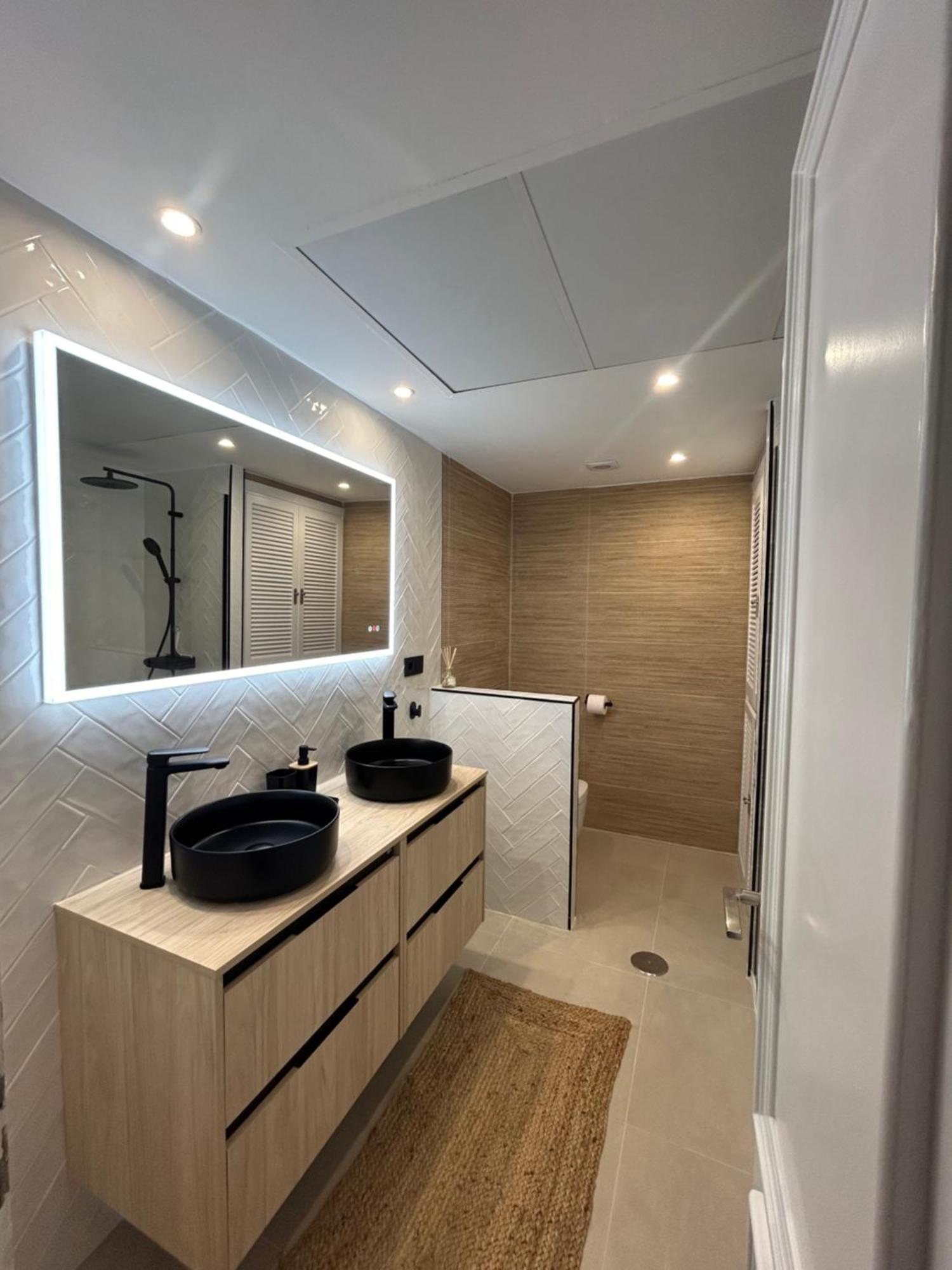 Frontline Beach Apartment Miraflores Sitio de Calahonda المظهر الخارجي الصورة